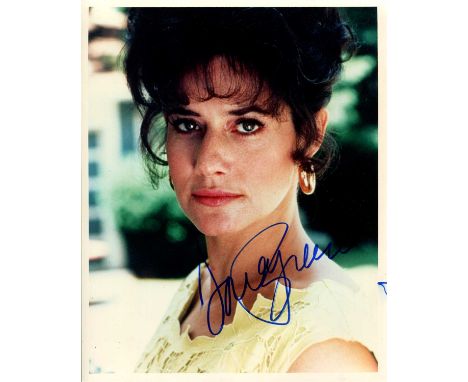 BRACCO LORRAINE: (1954- ) American Actress, an Academy Award nominee. Signed colour 8 x 10 photograph of the actress in a hea