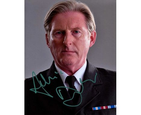 LINE OF DUTY: Selection of signed colour 8 x 10 photographs by various cast members of the British police procedural televisi