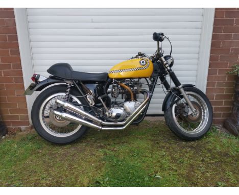 1979 Triumph 750cc T140 Flat Tracker SpecialRegistration no. KDL 680VFrame no. T140E CA19690Engine no. T140E CA19690A mainsta