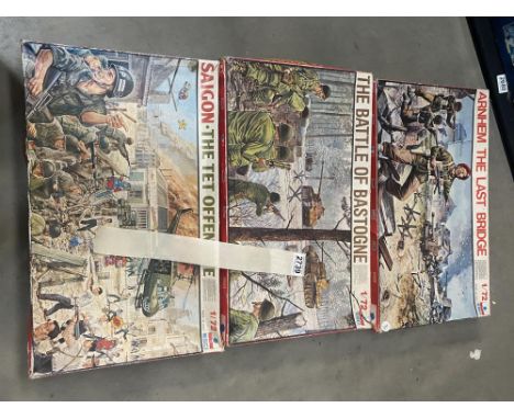3 ESCI 1/72 Saigon, Arnhem &amp; The battle of Bastogne model kit sets unchecked