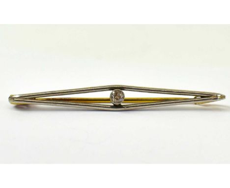A 9ct yellow gold bar brooch set with small central diamond, length approx 4.5cm, approx 2.8g. 