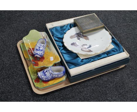 A boxed Birds of Dorothy Doughty Royal Worcester plate, blue/grey gnat catchers, together with a further boxed Royal Worceste