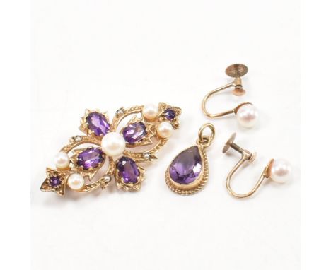 A collection of 9ct yellow gold, pearl &amp; amethyst jewellery. The lot to include a pair of screw back cultured pearl earri