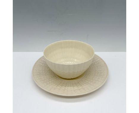 Gorgeous Irish ceramic dishes that includes a salad plate 8" dia. and a small ridged bowl 2.5"H x 5" dia. Belleek backstamp. 