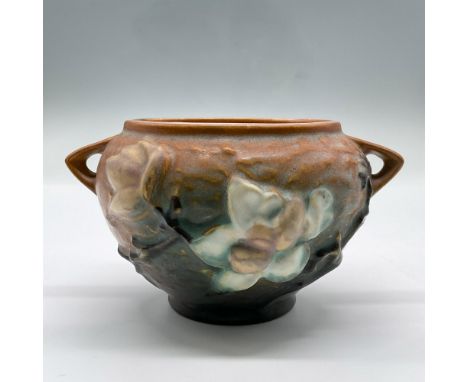 A small planter with relief details. Marked Roseville U.S.A 665-3. Issued: 1943Dimensions: 5.25"L x 4.5"W x 3"HManufacturer: 
