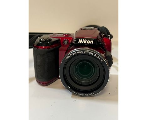 Nikon Cool Pix L120 wide optical 200m digital camera 