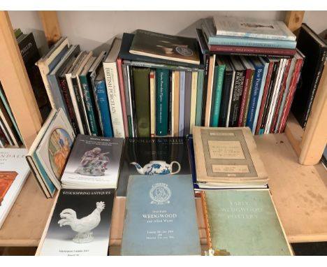 Books, Antique Reference - Ceramics, British Porcelain and Pottery - 20th century reference, auction, dealer's and single-own