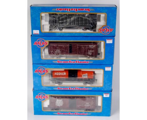 4x Atlas Steam Era Classics including New Haven AAR single door box car item 9557-2, Hooker 11,000 gallon tank car item 9203-