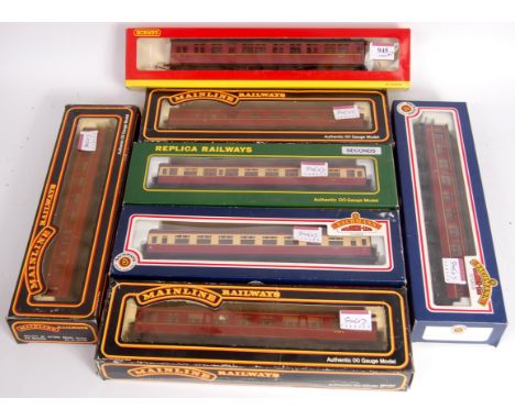 2 Bachmann, 1 Replica Railways, 3 Mainline Collett coaches mixed crimson/cream and maroon (G-BFG) and a Hornby BR maroon auto