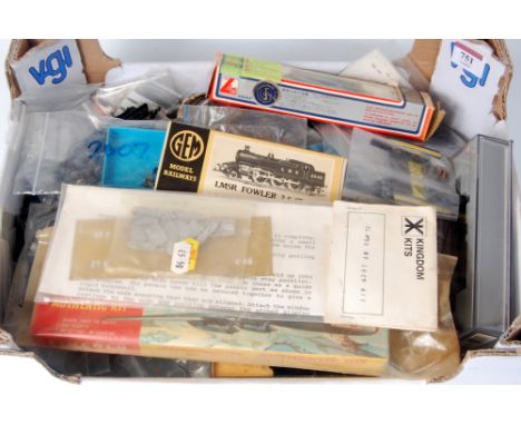 Tray containing quantity of N gauge locomotive bodies, chassis tenders and spares (G), also GEM Fowler 2-6-4T whitemetal kit,