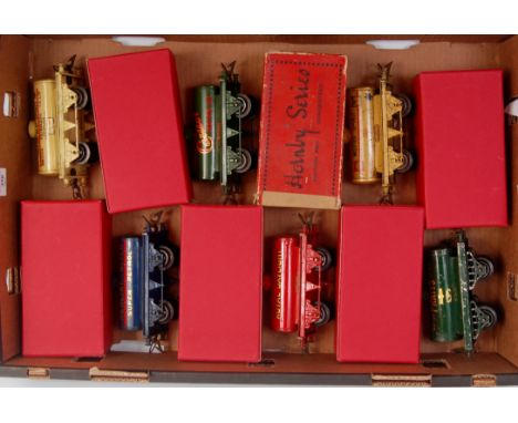 A large tray of 6 prewar Hornby petrol/oil tankers including 5 in repro boxes, 1934-41 Redline-Glico 1936-41 Royal Daylight, 