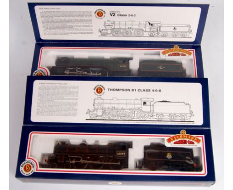Bachmann 31-554 BR green double chimney class V2 engine and tender No. 60903 (G-BG), together with 31-701A BR black class B1 