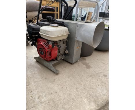 A COMPRESSOR / BLOWER WITH A HONDA GX120 PETROL ENGINE 