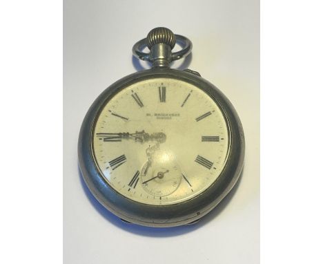 A VINTAGE POCKET WATCH 