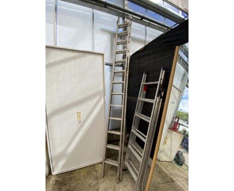 A 26 RUNG TWO SECTION ALUMINIUM LADDER 