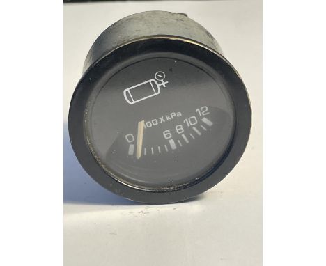 A VINTAGE FORD  AIR GAUGE 