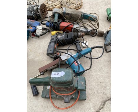 FIVE ASSORTED POWER TOOLS, DRILLS ETC 