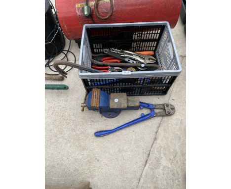 VARIOUS HAND TOOLS TO INCLUDE A SEALEY VICE, CROWBARS, ETC 