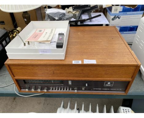 A DYNATRON CASSETTE TRANSPOWER SRX 26 AUDIO SYSTEM / RECORD PLAYER 