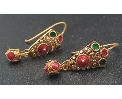18K Yellow Gold enamel drop earrings. Weighs 1.5g. 
