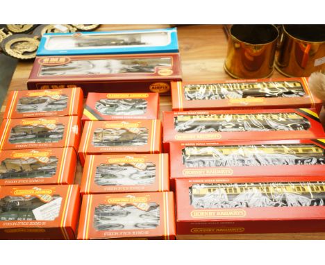 Collection of model railway - mainly Hornby railway 