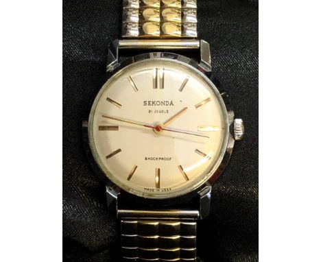 Gents Sekonda USSR 21 jewel mechanical manual wind watch , currently ticking 