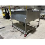 5000 lb. Hopper (LOCATED IN OZARK, AL)(RIGGING, LOADING, & SITE MANAGEMENT FEE: $250.00 USD)