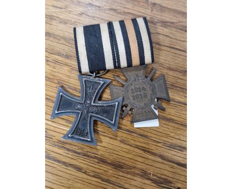 MILITARIA- A WWI GERMAN IRON CROSS SECOND CLASS, ASSOCIATED HINDENBURG CROSS 1914-1918. AND A LUFTWAFFE FIGHTER CLASP BADGE. 