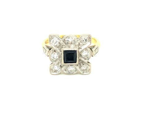 A VINTAGE 18ct GOLD STAMPED ART DECO STYLE SAPPHIRE AND DIAMOND CLUSTER TYPE RING. FINGER SIZE J. WEIGHT 4.37grms.