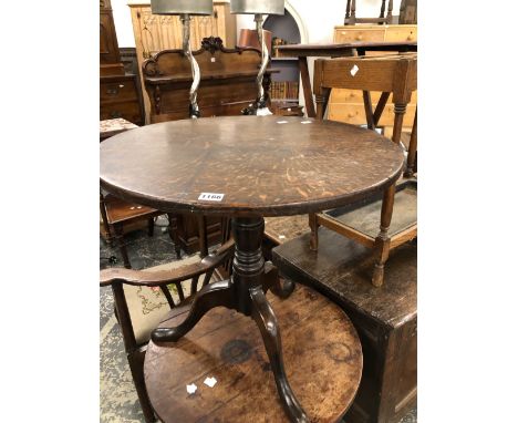 A GEORGE III OAK TRIPOD TABLE.   Dia. 59 x H 55cms.