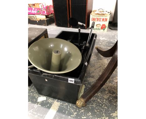 A PA SPEAKER AND AMPLIFIER 