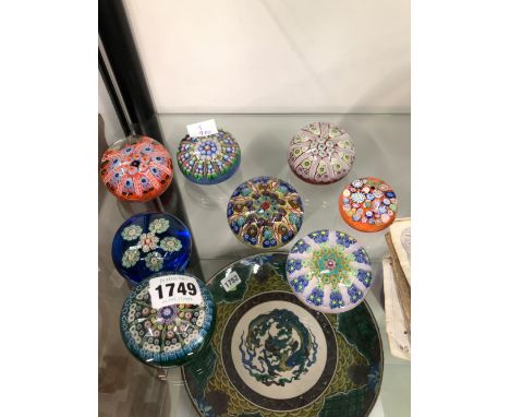 EIGHT VINTAGE GLASS PAPERWEIGHTS