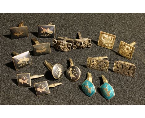 A pair of silver and enamel cufflinks; other silver cufflinks, various, Siamese niello; etc (8 pairs) 