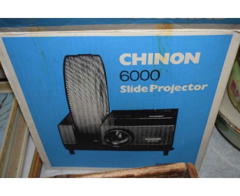 Chinon 6000 slide projector, boxed