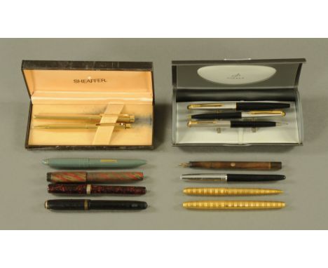 A collection of vintage fountain pens, including Parker, Schaeffer etc.
