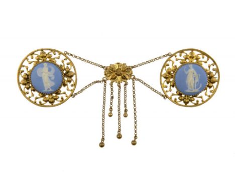 A FIN DE SIECLE GILTMETAL CLOAK CLASP SET WITH TWO WEDGWOOD BLUE AND WHITE JASPER BUTTON CAMEOS, LATE 19TH C,  OVERALL WIDTH 