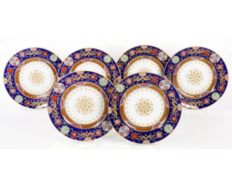 A SET OF SIX G.L. ASHWORTH & BROS IRONSTONE BLUE BORDERED JAPAN PATTERN DINNER PLATES, 26.5CM DIAM, IMPRESSED AND PRINTED MAR