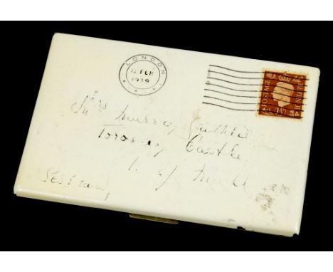 A GILTMETAL AND ENAMEL ENVELOPE NOVELTY CIGARETTE CASE WITH FRANKED POSTAGE STAMP DATED 1939, 12CM W