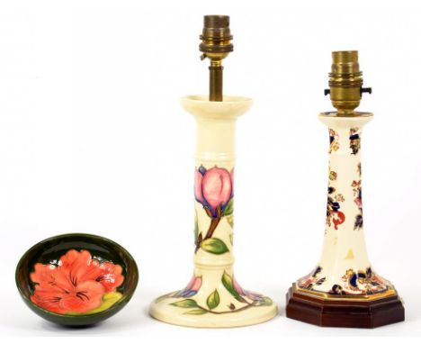 A MOORCROFT MAGNOLIA CANDLESTICK LAMP, 20.5CM H EXCLUDING FITMENT, A MOORCROFT HIBISCUS DISH AND A MASON'S IRONSTONE MANDALAY