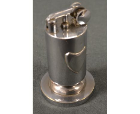 Art Deco table lighter