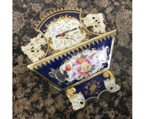 An attractive Coalport letter bracket decorated with birds and flowers. Approx. 20 cms high. Est. £50 - £80.