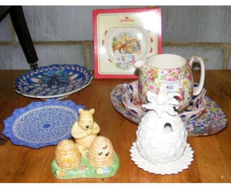 Various collectable ceramic ware, including Border Fine Arts Winnie-the-Pooh condiment set, etc.