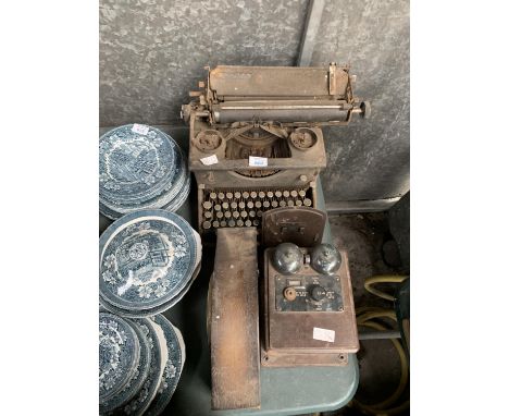 A VINTAGE METAL TYPE WRITER AND FURTHER ITEM (2) 
