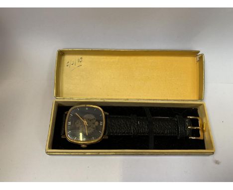 A GENTS RUSSIAN VINTAGE WRIST WATCH 