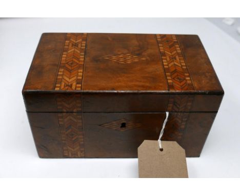 A 19th century tunbridge ware inlaid walnut tea caddy, H.12cm W.23cm D.13cm 