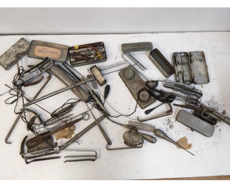 Vintage medical equipment to include burnersLocation: 