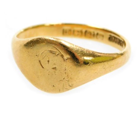 A lady's 18ct gold signet ring, monogram engraved, rubbed, size N, 3.2g.