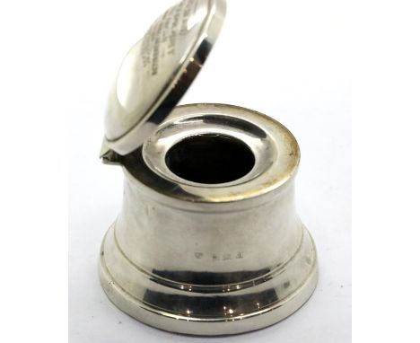 Edwardian (weighted) hallmarked silver commemorative inkwell, Birmingham assay. Dated 1904 by inscription. P&amp;P Group 1 (£