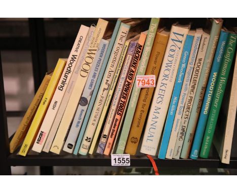 Shelf of woodwork and wood turning books. P&amp;P Group 3 (£25+VAT for the first lot and £5+VAT for subsequent lots) 