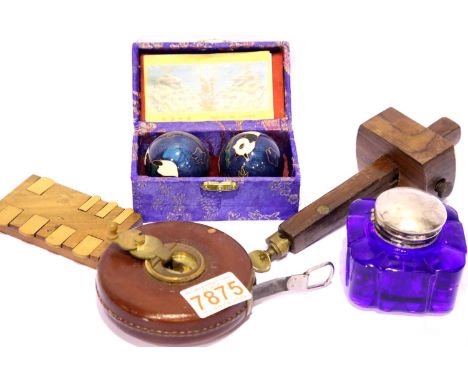 Vintage leather bound Chesterman 66ft tape measure, Oriental games counter and other collectables. P&amp;P Group 2 (£18+VAT f